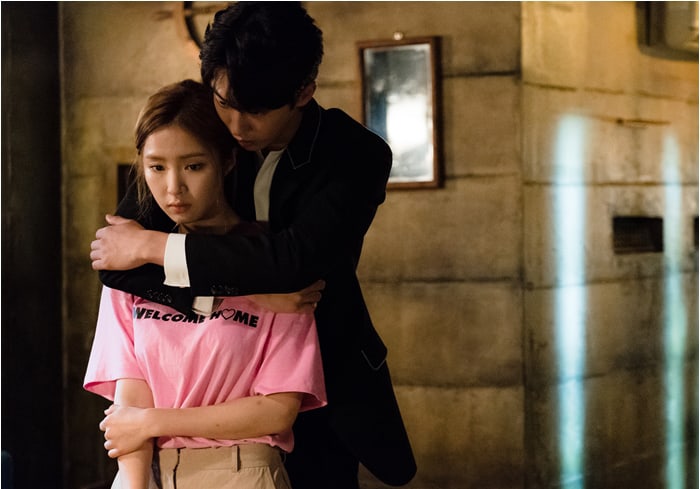 Nam Joo Hyuk Surprises Shin Se Kyung With A Sweet Back Hug In 'Bride Of The Water God' Preview Stills