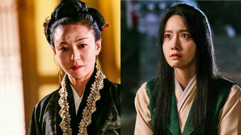 YoonA Anxiously Kneels Before Jang Young Nam In New 'The King Loves' Stills