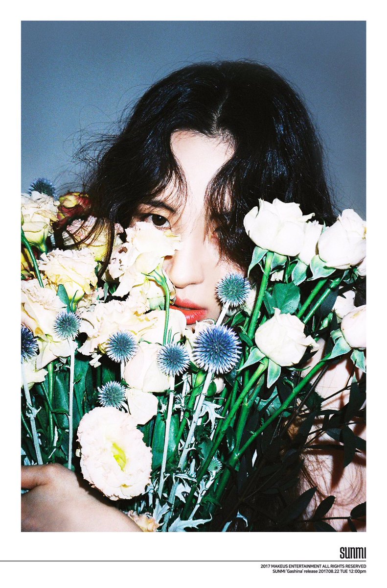Update: Sunmi Releases New Concept Photos For Upcoming Solo Comeback