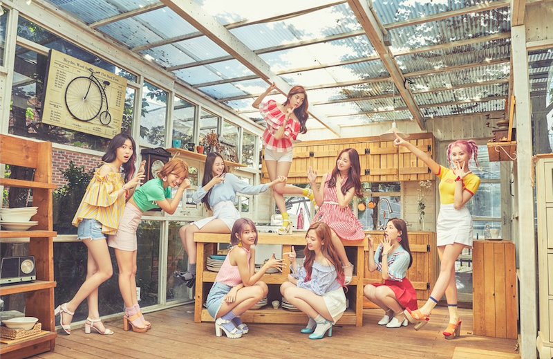 Update: MOMOLAND Shares Preview Of New Mini Album 