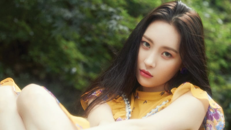 Sunmi Reveals Which Idol Groups Have Caught Her Eye