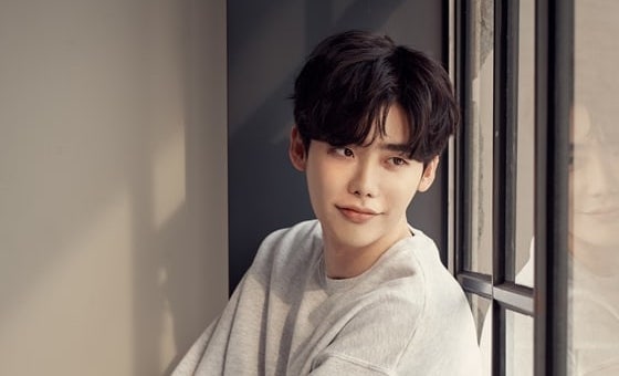 Lee Jong Suk Shares How He Feels About Being Called An 'Actor Made For Dramas'
