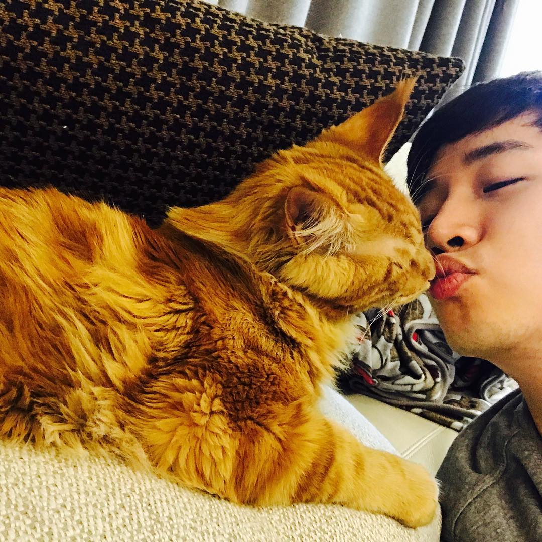 2PM's Junho Opens Up About His Cat Passing Away + Dedicating A Song