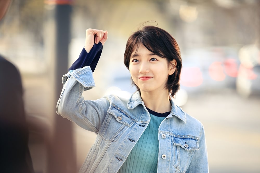 Suzy Shows Off Her Short Hair In 'While You Were Sleeping' Stills