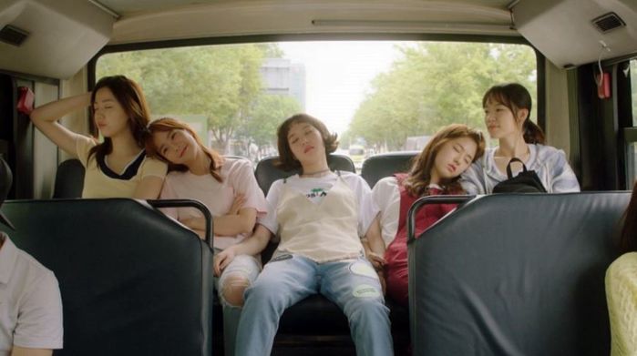 Friends From Korean TV You Need When Going On Vacation
