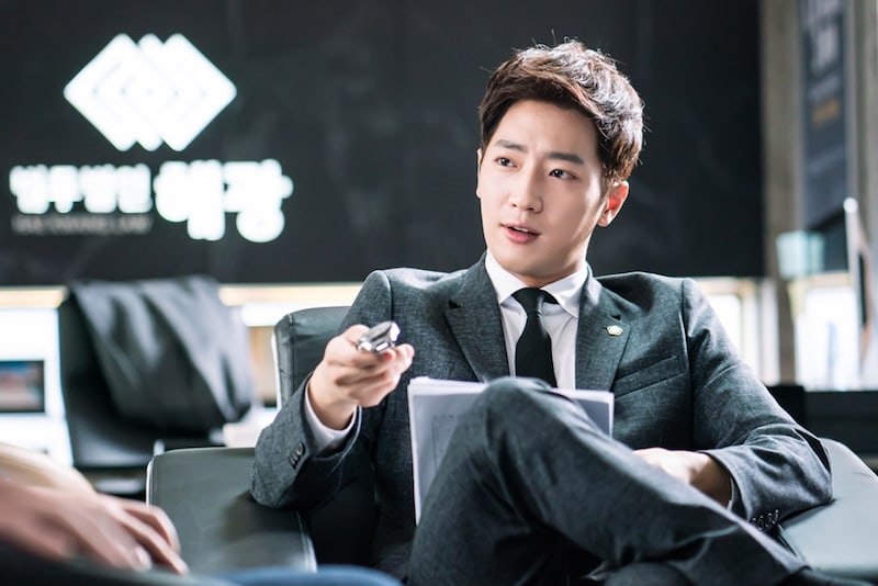 'While You Were Sleeping' Reveals Lee Sang Yeob's Character Details And Relationship To Lee Jong Suk