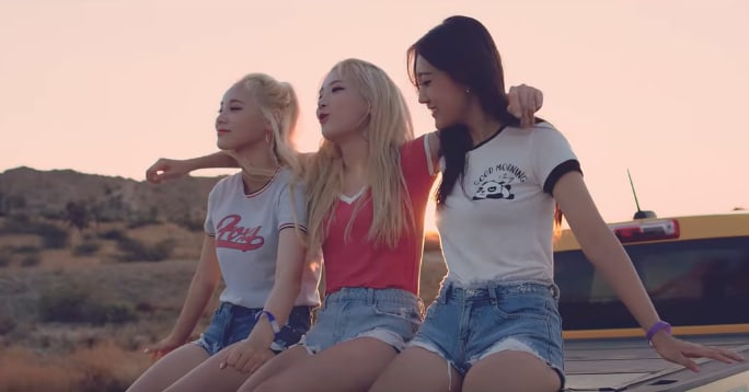 Watch: LOONA's Odd Eye Circle Drops Energetic MV For 'Girl Front'