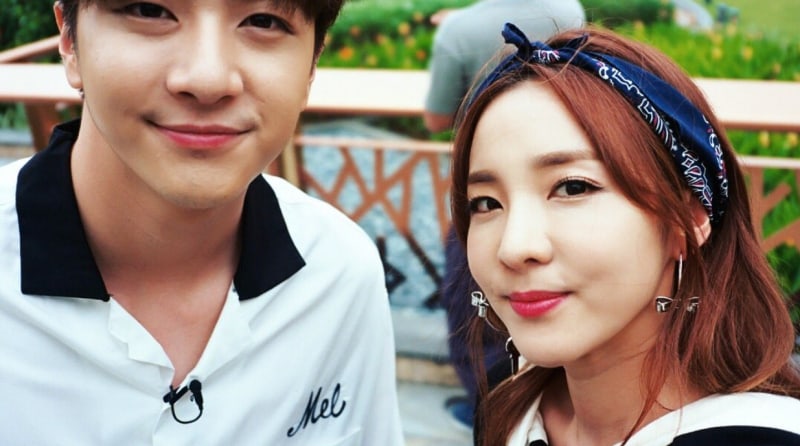 Sandara Park Posts Cute 'Failed Selfies' With Her Brother Thunder