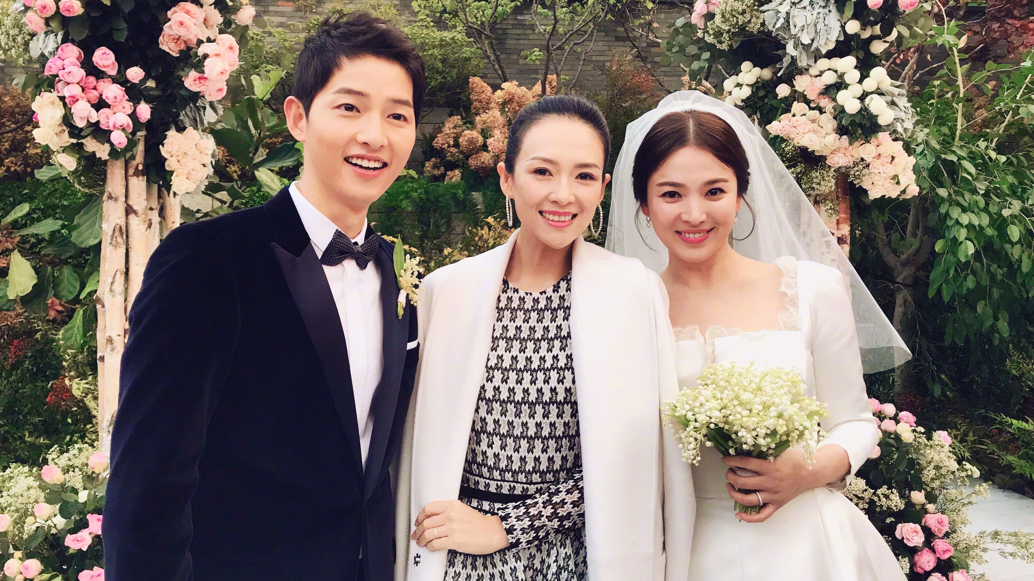 Zhang Ziyi Shares Photos From Song Hye Kyo And Song Joong Ki's Wedding