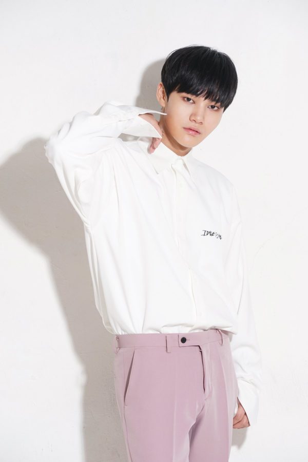 update jang moon bok seong hyun woo unveil jacket image for update jang moon bok seong hyun woo unveil jacket image for