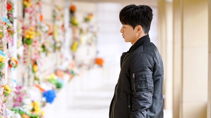Jo Jung Suk Shows Another Side To His Detective Character In New 'Two Cops' Stills
