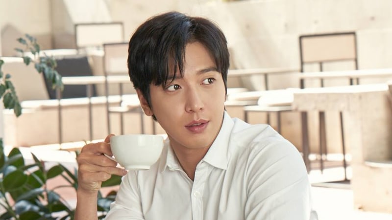 CNBLUE's Jung Yong Hwa Opens Up About Turning 30