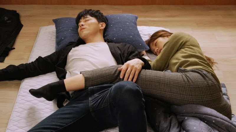Jo Jung Suk And Hyeri Fall Asleep Side-By-Side In New 'Two Cops' Stills