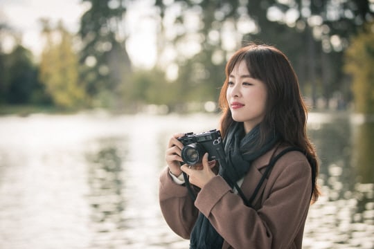 Lee Yeon Hee Names Actors She Would Like To Work With In The Future