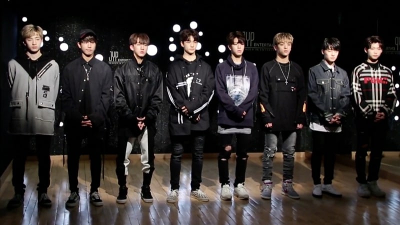 Watch: “Stray Kids” Tearfully Awaits JYP’s Decision On Possible 2nd