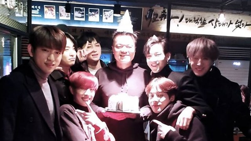 GOT7 Surprises Park Jin Young For His Birthday