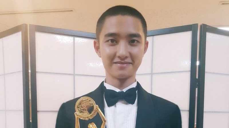 EXO's D.O. Shares Thoughts On Winning Best New Actor At Blue Dragon Film Awards