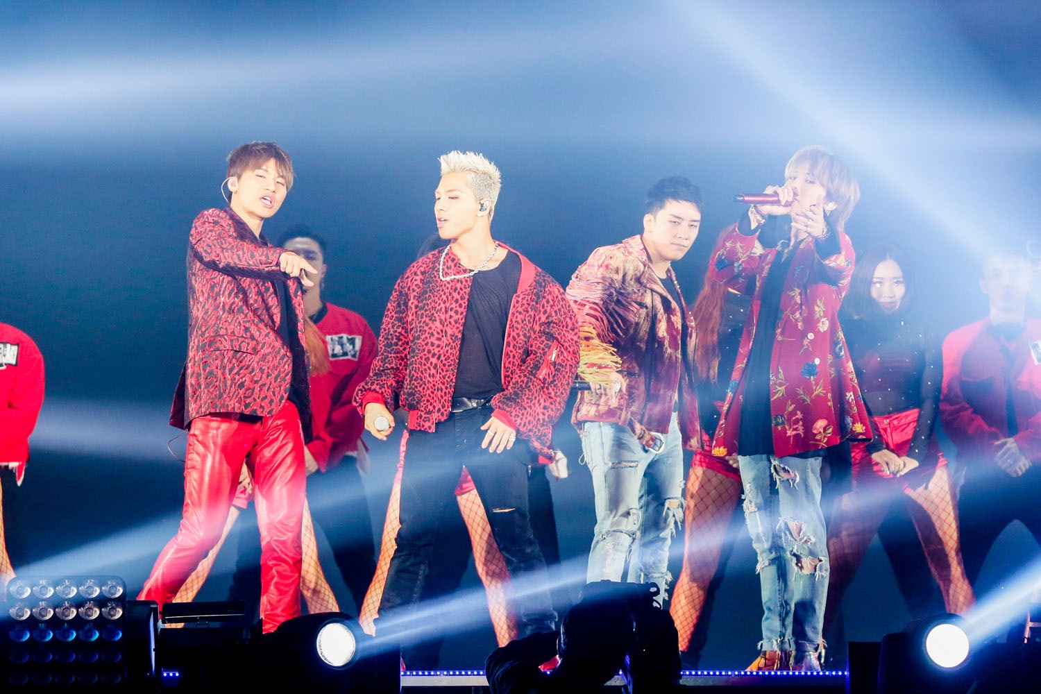 BIGBANG Promises To Return As 5 Members As They Wrap Up Japanese Dome Tour