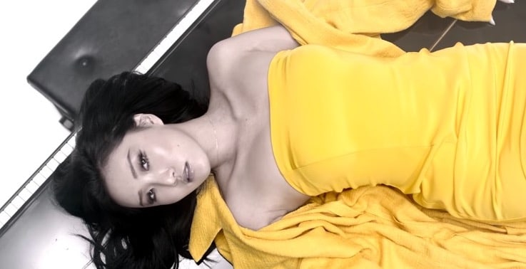 Image result for hwasa paint me