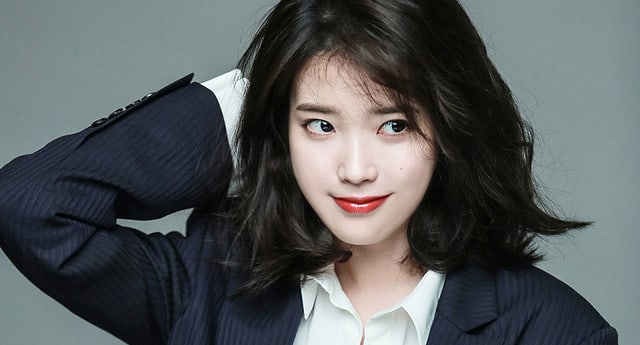 IU Revealed To Have Treated Whole Restaurant To Meal To Celebrate Golden Disc Awards Win