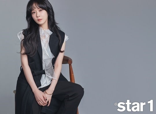 Jang Nara Says She Sometimes Feels Her Youthful Looks Overshadow Her Acting Skills