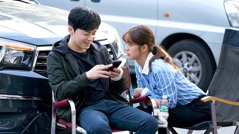 Jo Jung Suk Reveals When He Feels Generation Gap With Girl's Day's Hyeri