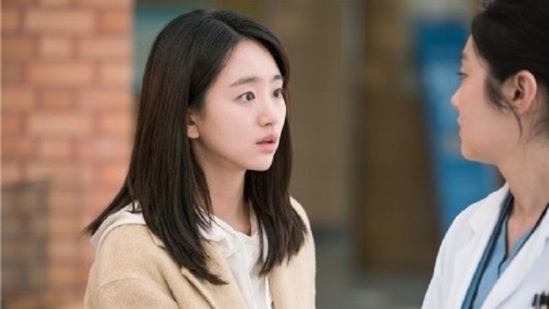 Won Jin Ah Is Full Of Worry After Latest Setback In 'Just Between Lovers'