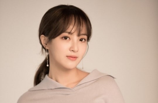 Jung Hye Sung Talks About Why She Likes FNC Entertainment