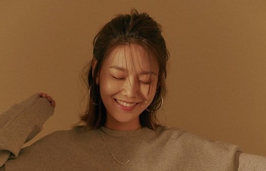 Girls' Generation's Sooyoung Takes On 2018 Ice Bucket Challenge + Names Next 3 Challengers