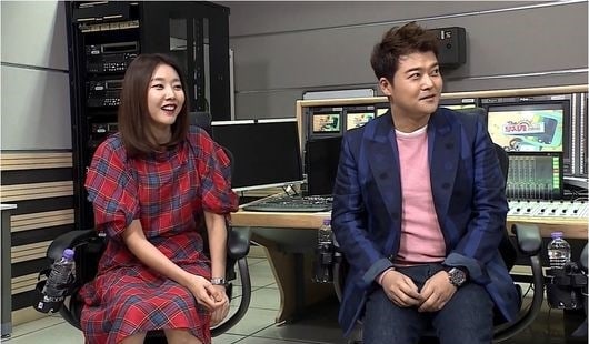 'I Live Alone' Achieves Its Highest Ratings Yet With Episode About Jun Hyun Moo And Han Hye Jin's Relationship
