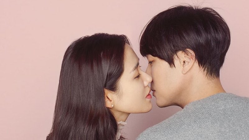 Son Ye Jin And So Ji Sub Tug Heartstrings In Poster For Upcoming Film