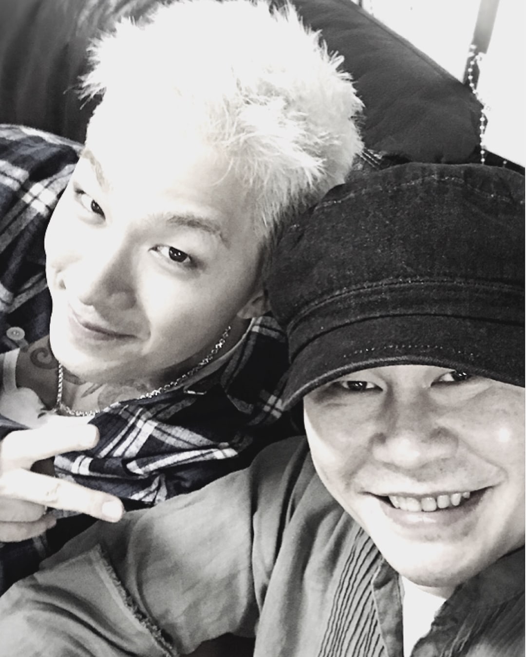 Yang Hyun Suk Bids Adieu To BIGBANG's Taeyang Ahead of Military Enlistment