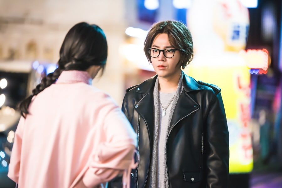 Jang Geun Suk Transforms Into Indie Band Guitarist For 'Switch'