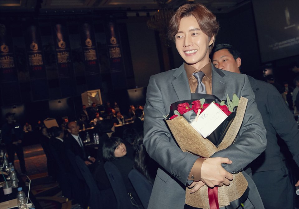 https://0.soompi.io/wp-content/uploads/2018/04/01192104/Park-Hae-Jin-12th-anniversary-1.jpg