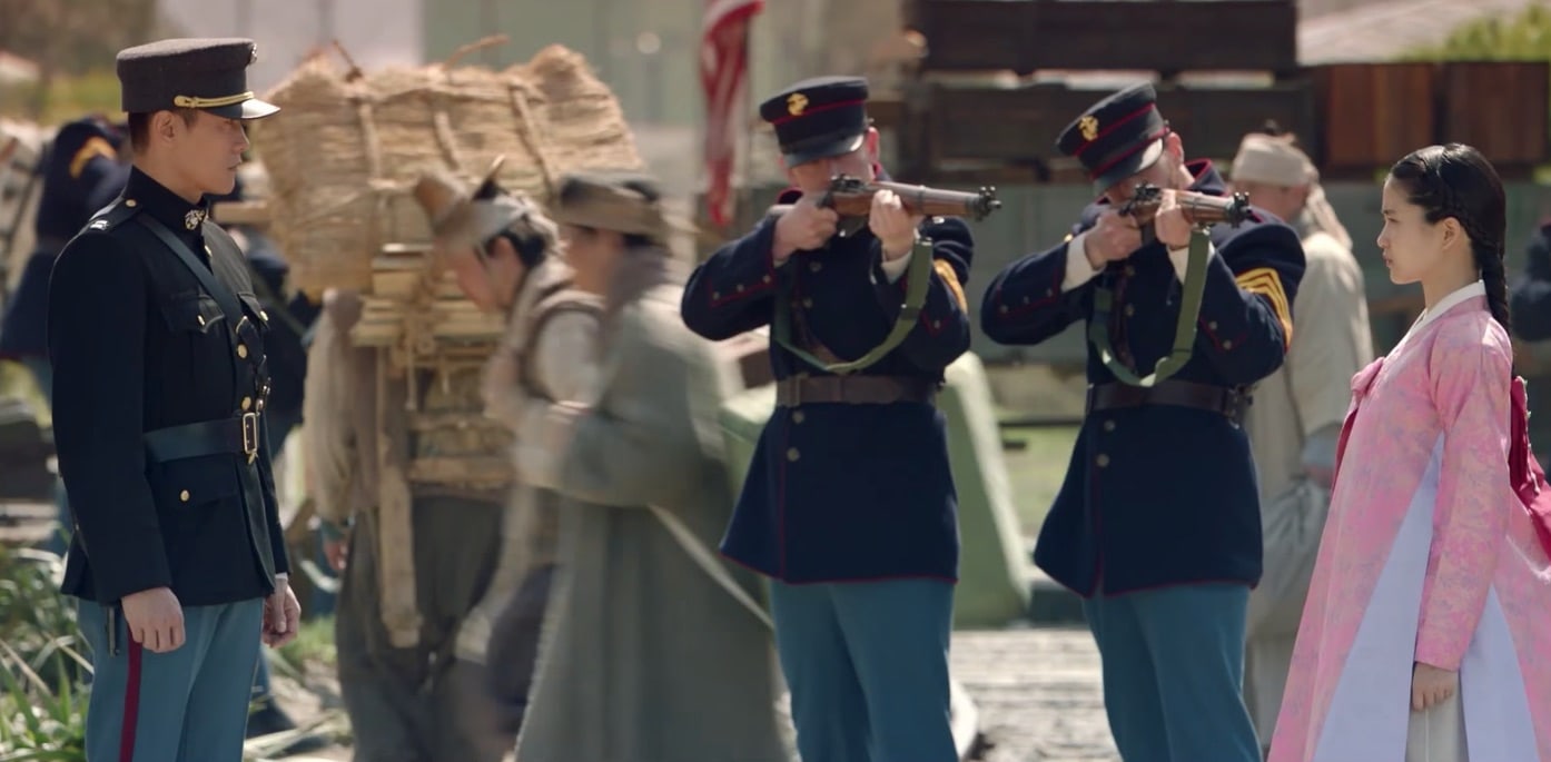 Watch: Tension Builds Between Lee Byung Hun And Kim Tae Ri In 'Mr. Sunshine' Teasers