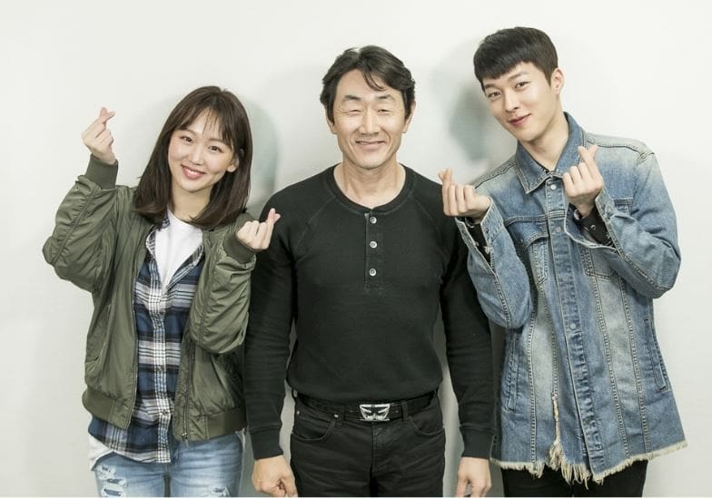 Jang Ki Yong And Jin Ki Joo's New MBC Drama Holds First Script Reading