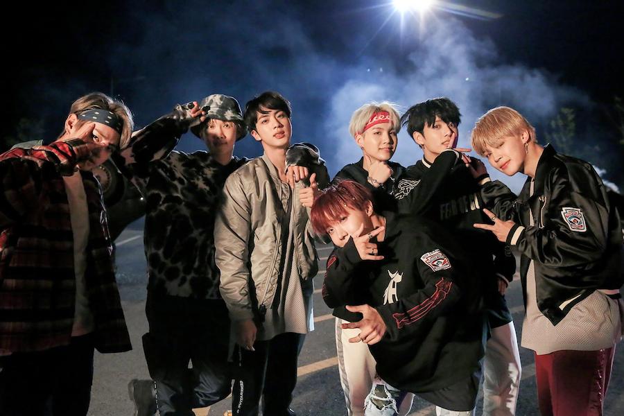 BTS dezvăluie noi poze și filmări pentru fanii ARMY+ altele | K-POP ROMÂNIA