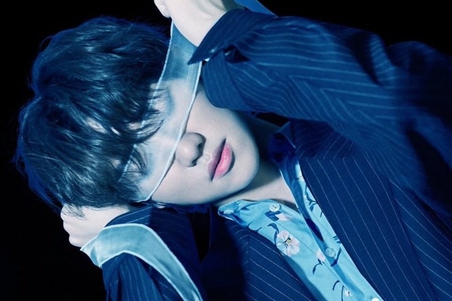 Update SEVENTEEN’s The8 Stuns In New Teaser Photo For “Dreams Come True”