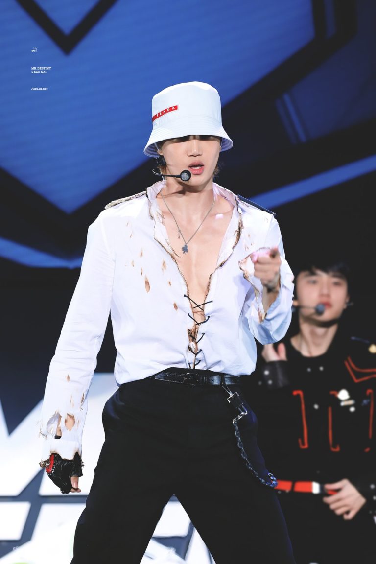 10 Iconic Outfits EXO’s Kai Has Pulled Off Like No One Else Could | Soompi