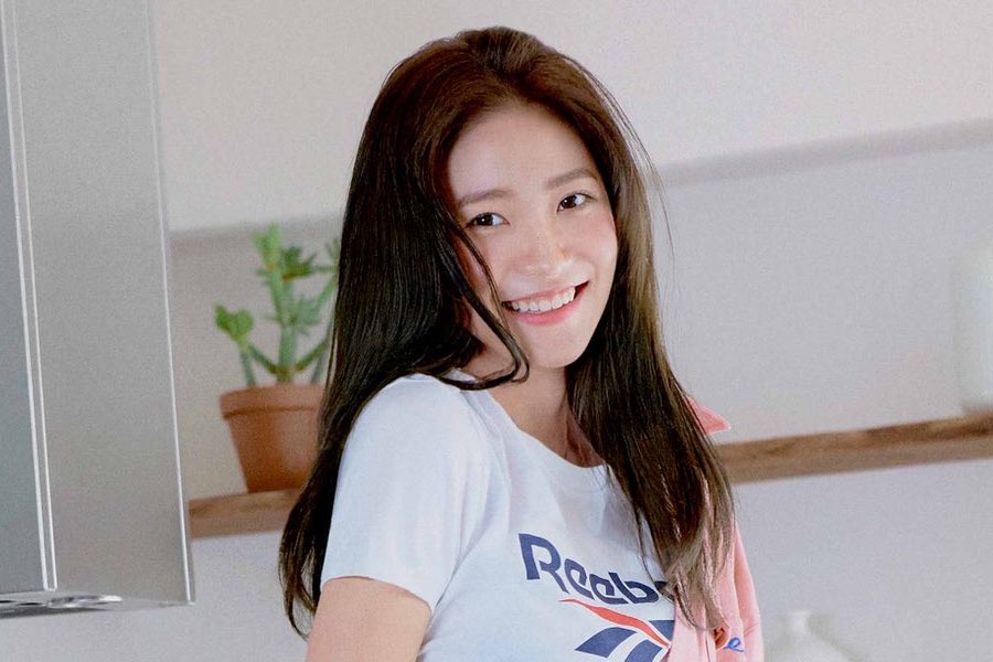 Red Velvet's Yeri Talks About Her Songwriting Process And More | Soompi
