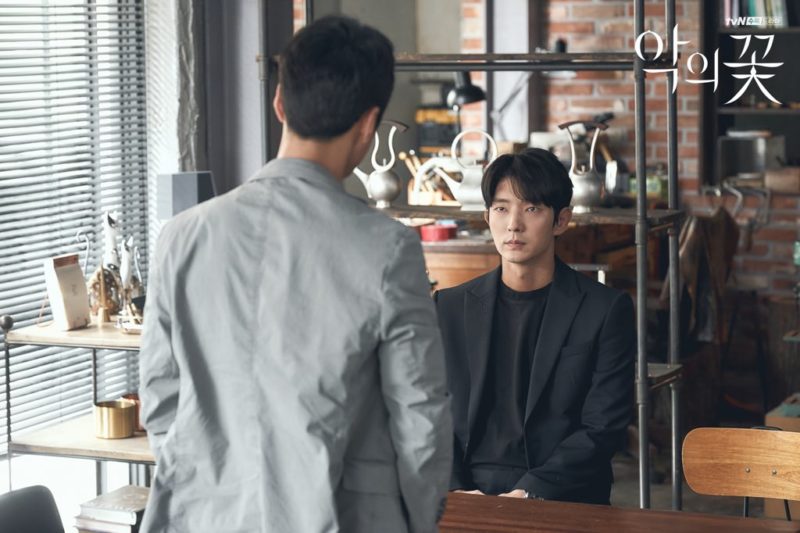 Lee Joon Gi And Moon Chae Won Face A Dreaded Possibility In “Flower Of