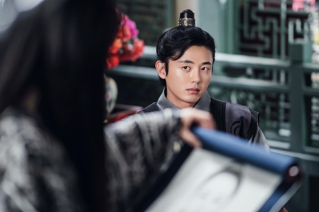 Lee Ji Hoon di 'River Where The Moon Rises'