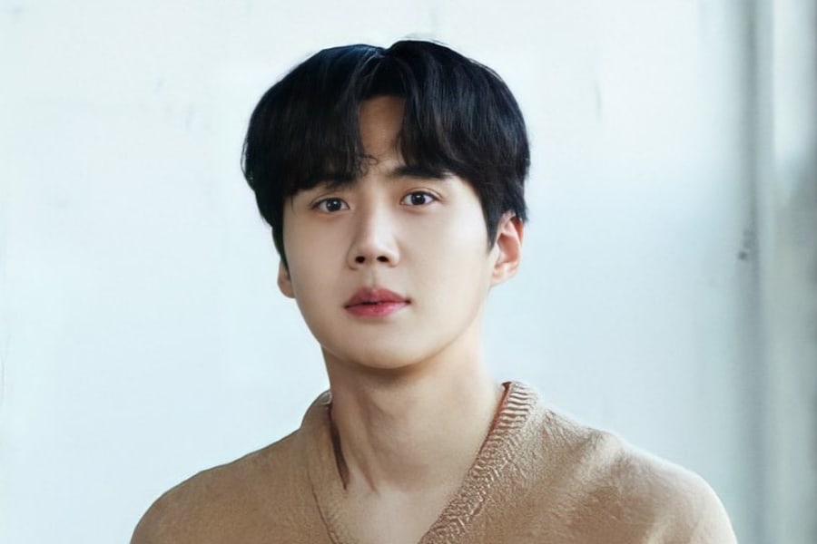 Kim Seon Ho Apologizes For Controversy Involving ExGirlfriend Soompi