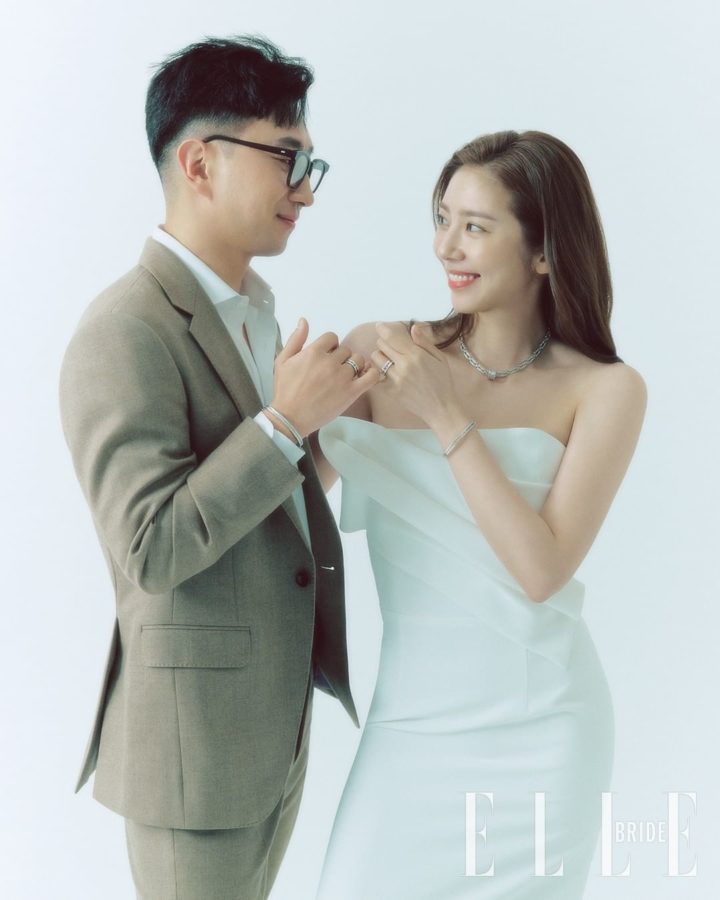 Son Dam Bi And Lee Kyou Hyuk Reveal Breathtaking Wedding Pictorial | Soompi