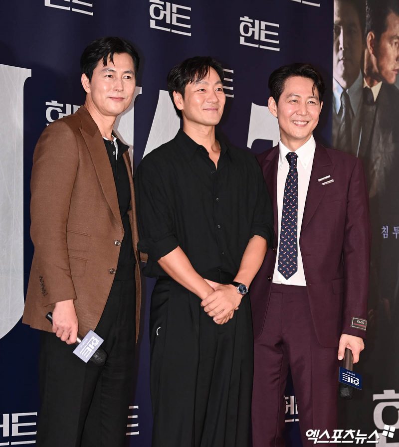 Lee Jung Jae And Jung Woo Sung Pose With BTS’s Jin, Lee Min Ho, And ...