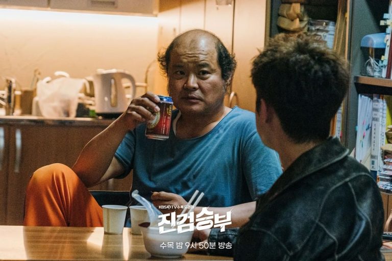 DO EXO dan Kim Sang Ho dalam drama Korea Bad Prosecutor