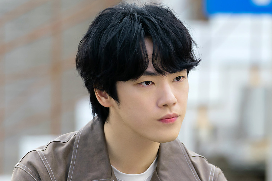 Kim Jung Hyun Dishes On His Role And Charms Of &ldquo;Kokdu: Season Of Deity