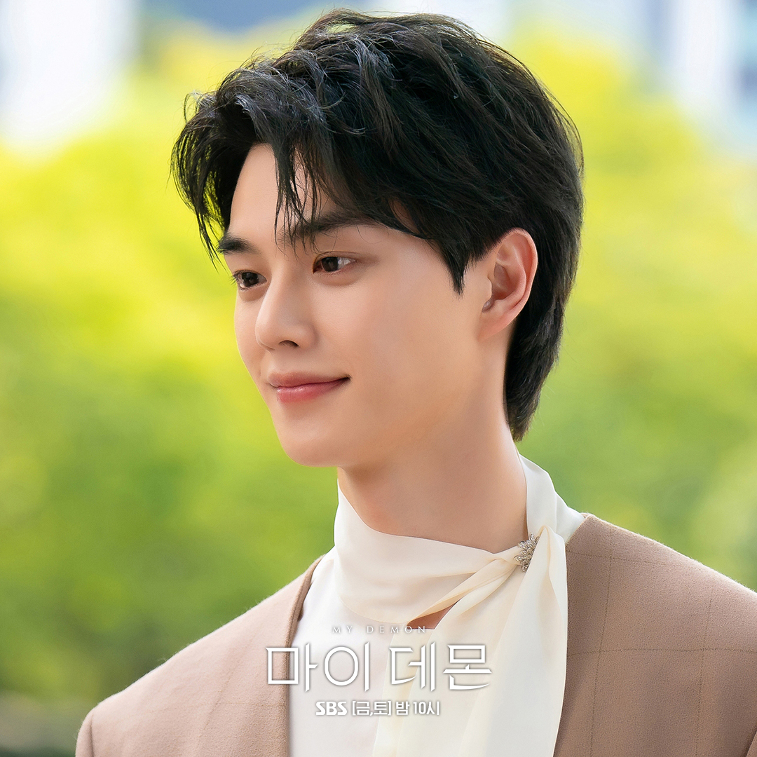 Song Kang And Kim Yoo Jung Enter A New Chapter Together In My Demon Song Kang And Kim Yoo Jung Enter A New Chapter Together In My Demon