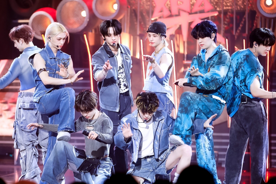 Stray-Kids-3.jpg
