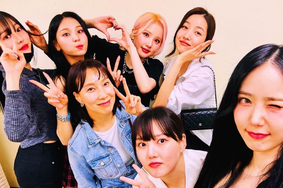 GFRIEND Members Reunite At VIVIZ s Concert Soompi